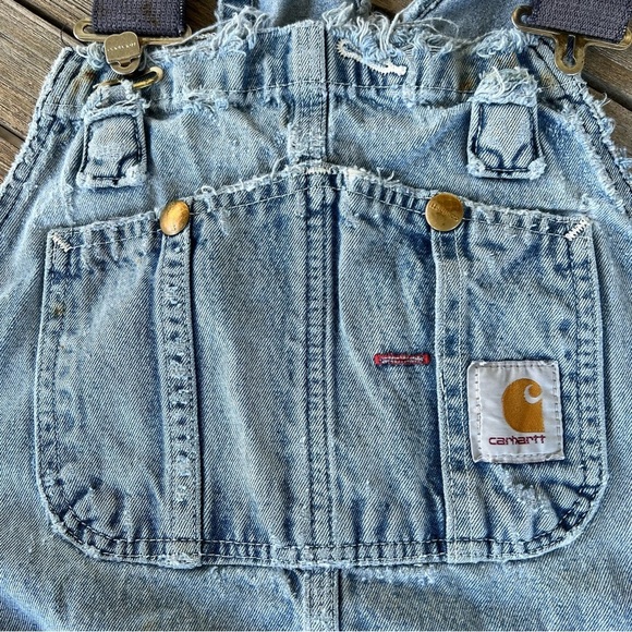 Vintage Carhartt Denim Bib Overalls Thrashed Destroyed Work Grunge 38x27 READ - Picture 3 of 16